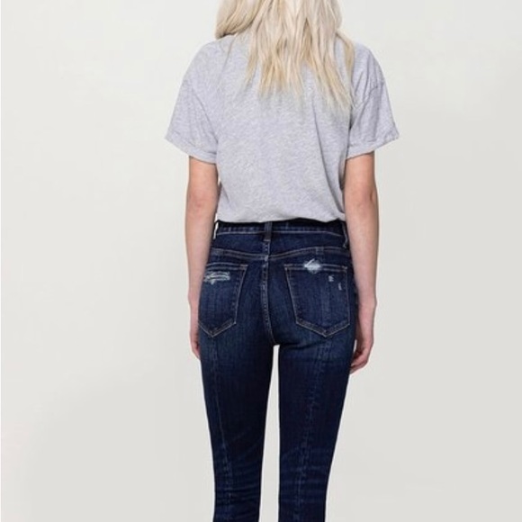 Nearly new Vervet jeans size 24. My daughter only wore them about 3 times ! - Picture 3 of 8